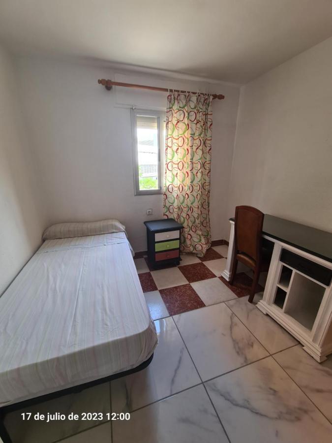 Sandru Apartament Algeciras Exteriör bild