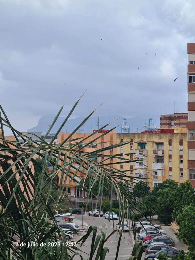 Sandru Apartament Algeciras Exteriör bild